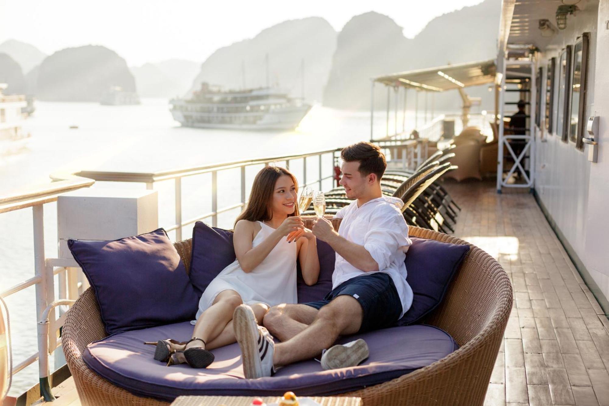 Emeraude Classic Cruises ها لونغ المظهر الخارجي الصورة